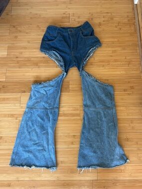 Telfar Distressed Cutout Flare Jeans - Blue
